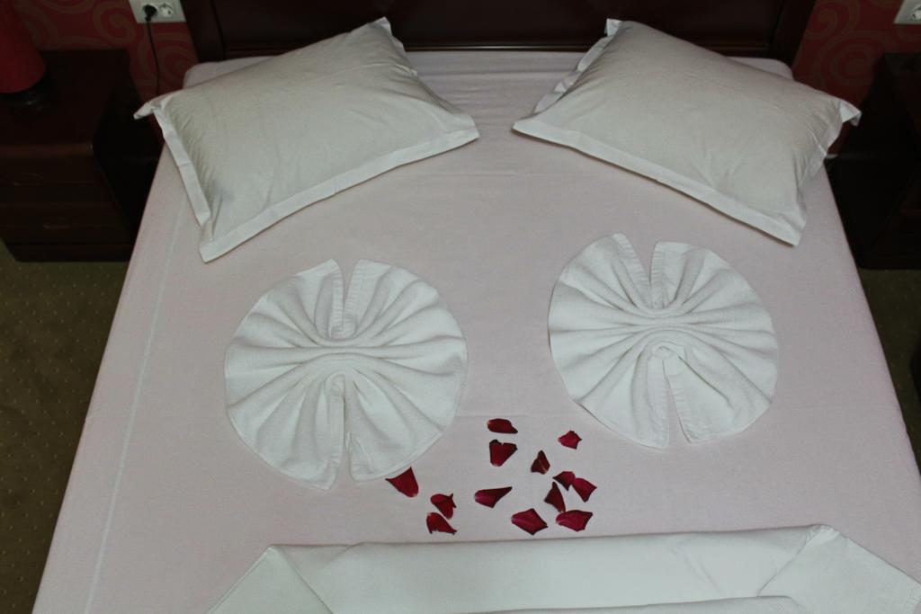 Hotel Cristal Năvodari Eksteriør billede