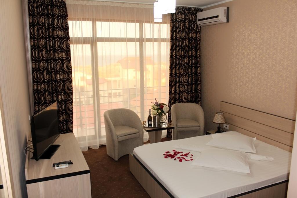 Hotel Cristal Năvodari Værelse billede